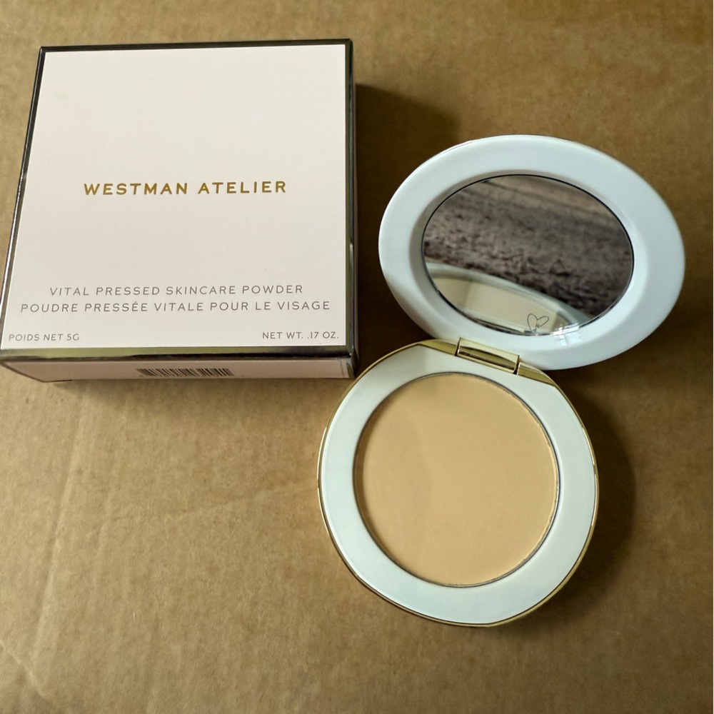 BNIB Westman Atelier Vital Pressed Skincare Powder - Crème